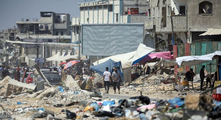 UN officials tell Security Council of 'endless nightmare' of death and destruction in Gaza