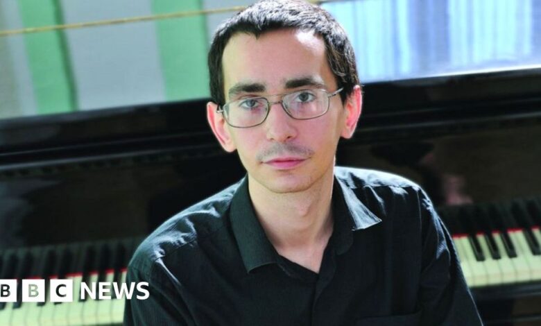 The Lonely Death of Imprisoned Russian Anti-War Pianist