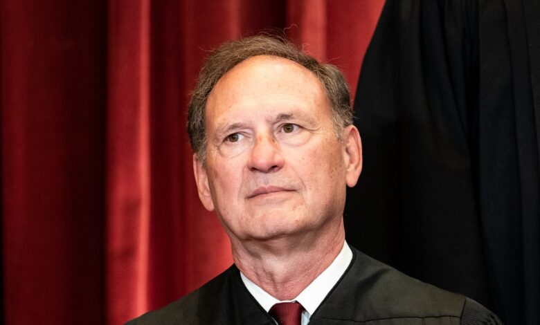 Why Samuel Alito's flag incident warrants a full investigation