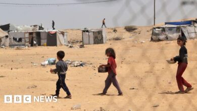 The UN temporarily halted food distribution to Rafah due to shortages and conflict