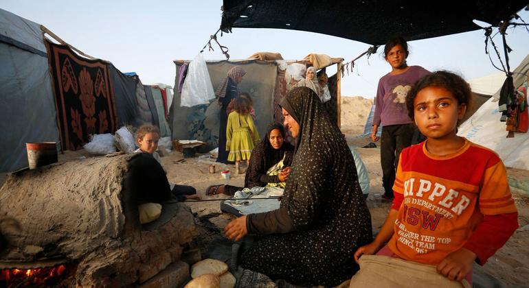 Warning of new famine in Gaza, where many families have been without food for days