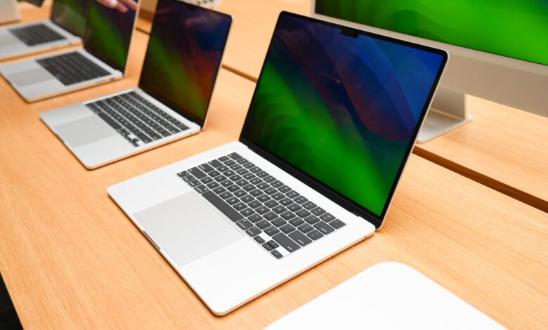 Get Apple's latest MacBook Air M3 for under $1,000