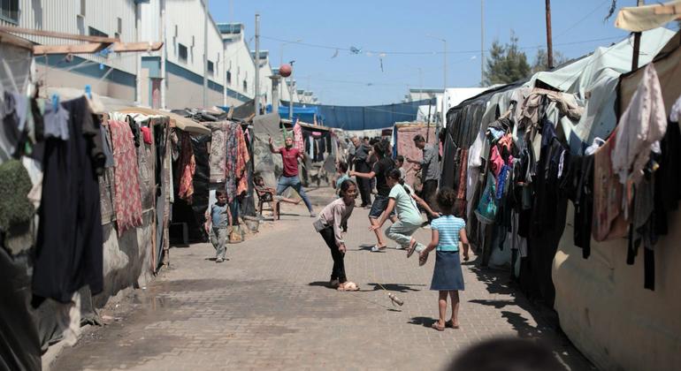 Gaza: Multiple air strikes kill dozens near UN aid centre as thousands flee fighting