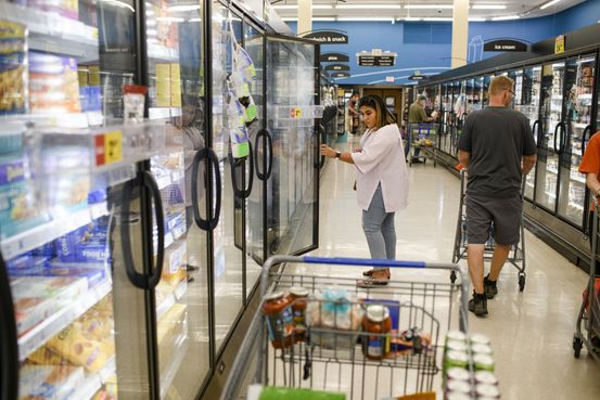 Kroger, Albertsons Agree to Halt Merger as FTC and State Challenges Continue