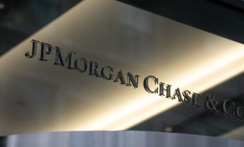 Interest Rates Condemned: 3 Reasons JPMorgan Commercial Banking Clients Are Optimistic About the US Economy