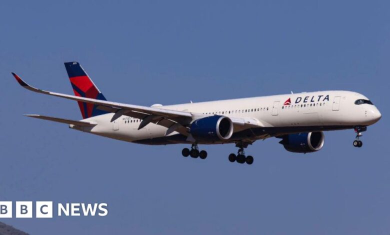 Two Delta workers killed, one injured in crash at Atlanta airport