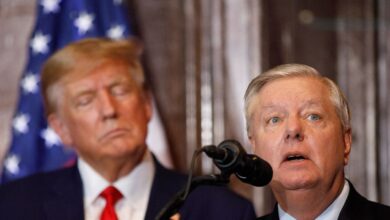 Lindsey Graham warns Trump's out-of-control attacks on Harris could cost him the election