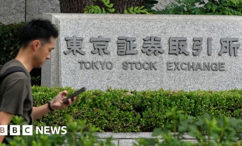 Japanese shares rebound a day after big sell-off