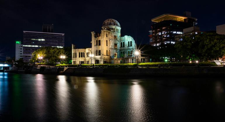 UN chief warns of nuclear 'danger' as world remembers Hiroshima; calls for abolition of weapons