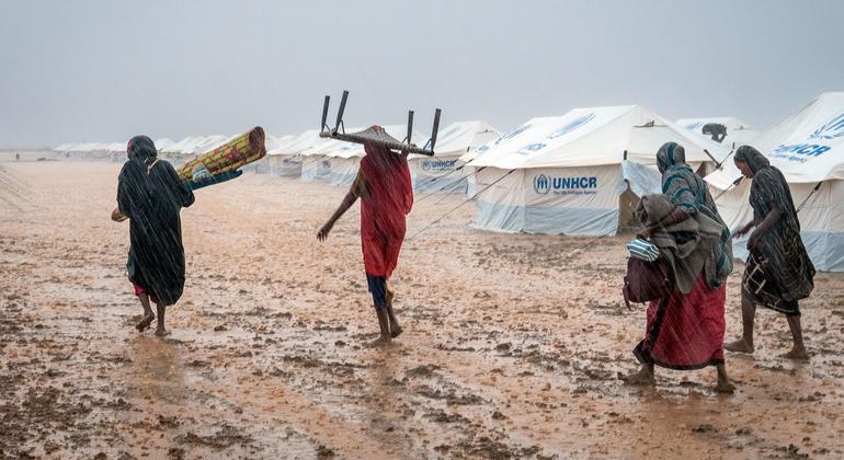 Millions of displaced Sudanese face growing hardship amid war and floods