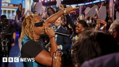 The Obamas, Delegates Dancing and More From Day Two of the DNC