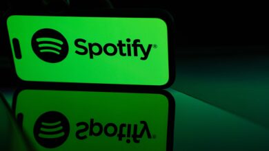 Down detector says Spotify is down for more than 40,000 users in the US