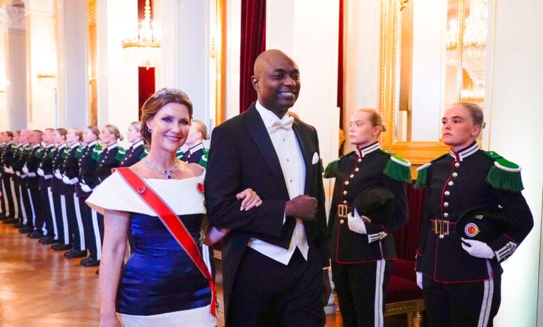 Princess Märtha Louise of Norway marries self-proclaimed "Wizard" Durek Verrett