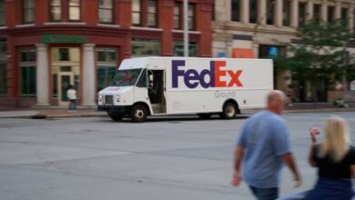 FedEx cuts full-year outlook after posting lower profit and revenue