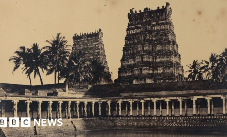 First photographs capture the art and beauty of Indian monuments