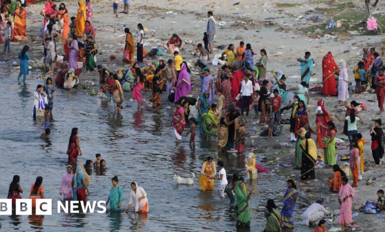 37 children drown during Hindu festival in Bihar