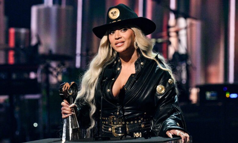 Beyoncé Trends Cowboy Carter No Nominations Country Music Association CMA Awards