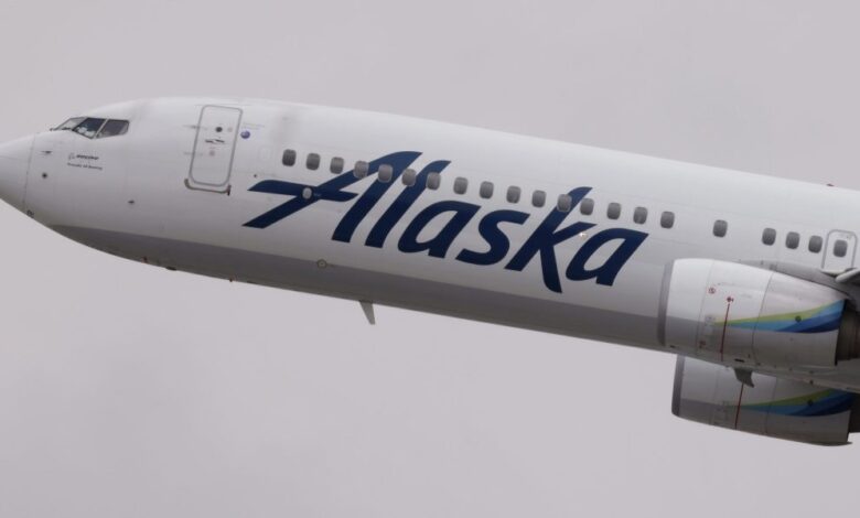 Alaska Air's credit rating downgraded to junk