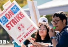 Boeing withdrew its proposal to raise wages by 30% for striking workers