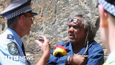 Aboriginal protesters arrested outside the Sydney Opera House