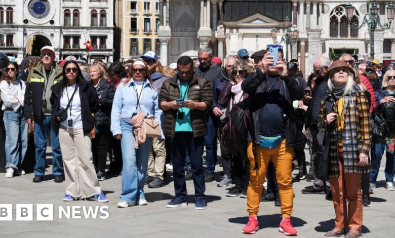 Venice extends €5 tourist entrance fee until 2025