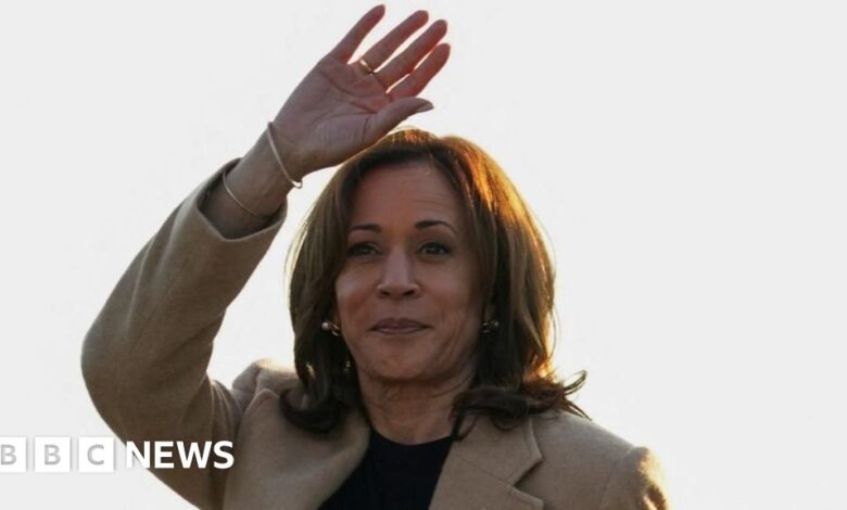 Kamala Harris puts pressure on Donald Trump over medical records