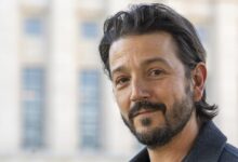 Everyone has a role to play in press freedom, asserts Narcos star Diego Luna