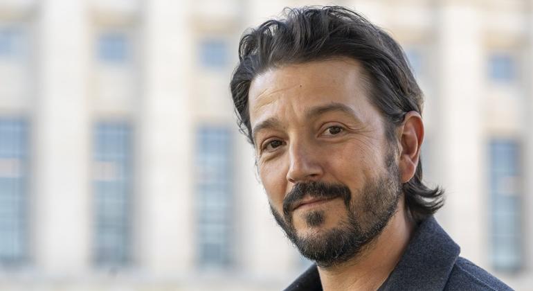 Everyone has a role to play in press freedom, asserts Narcos star Diego Luna