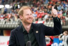 Prince Harry thinks it would be cool to be a midfielder (Canadian)