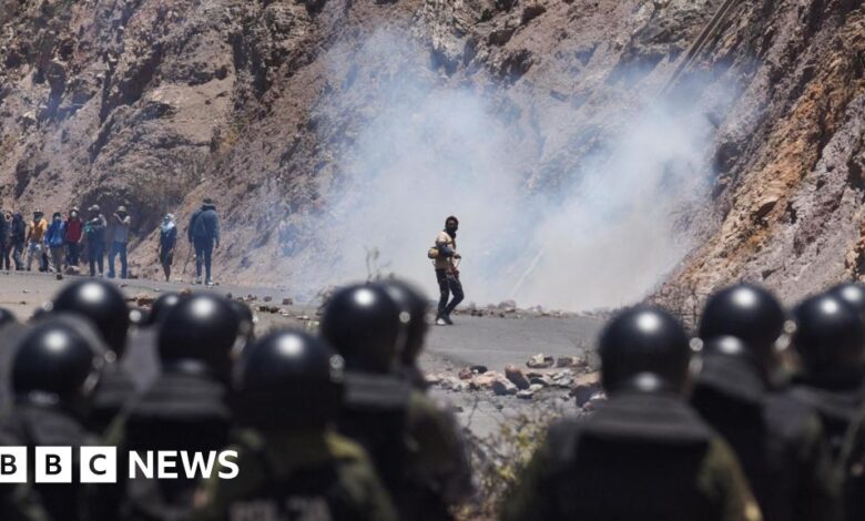 The Bolivian military station was captured and soldiers were taken hostage