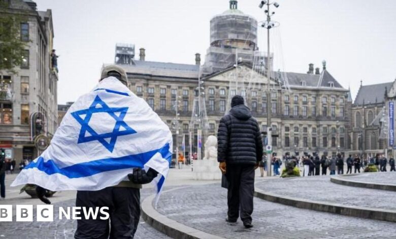 Israeli soccer fans describe the attack in Amsterdam