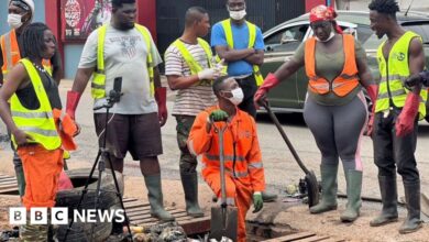 Young professionals help clean up Accra