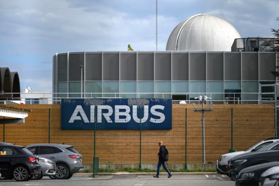 Airbus continues to cut 2,000 jobs in the defense and space business