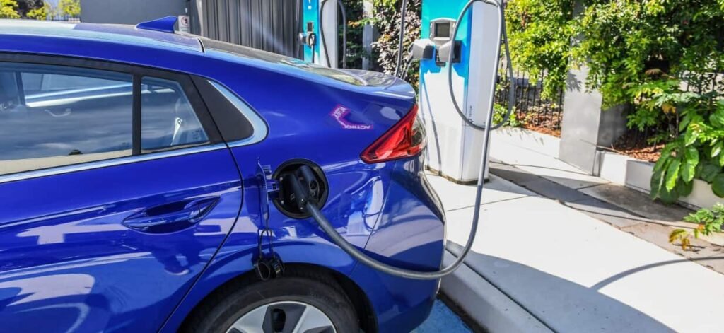 [aggregator] downloaded image for imported item #40838