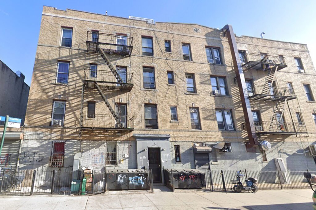 [aggregator] downloaded image for imported item #25395