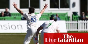 County cricket: Sussex beat Leicestershire, Yorkshire draw against Glamorgan – as it happened