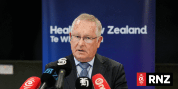 Eight patients in seclusion for more than 45,000 hours combined in one year