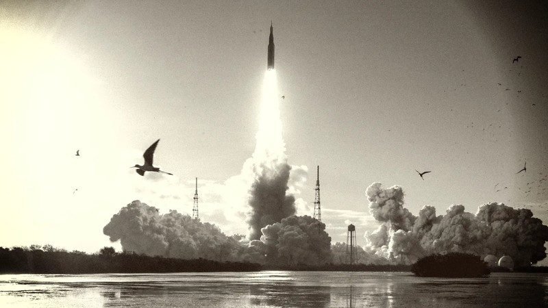 Artemis astronauts prepare for historic lunar flyby