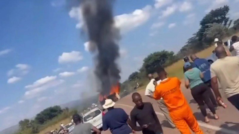 Four killed in two Mpumalanga taxi crashes