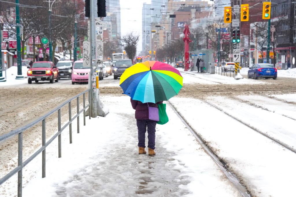 ‘Hopefully the last of the snow,’ as Toronto prepares for another cold snap