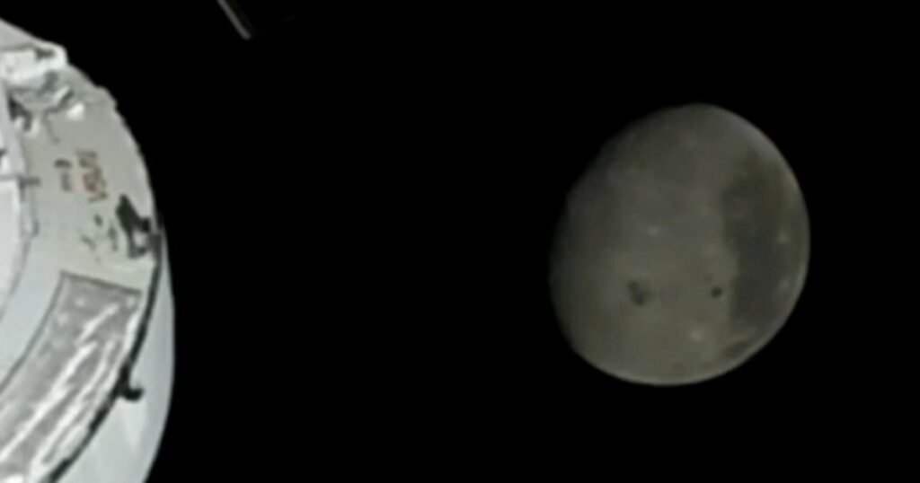 Artemis II travels around far side of the moon