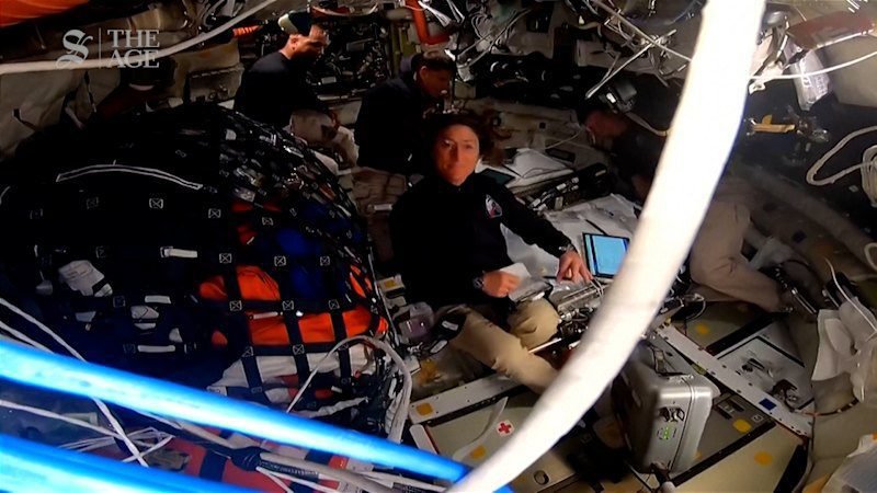 The moment the Artemis mission broke the record for furthest distance travelled from Earth